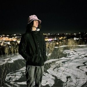 Meet your Posher, Malcom